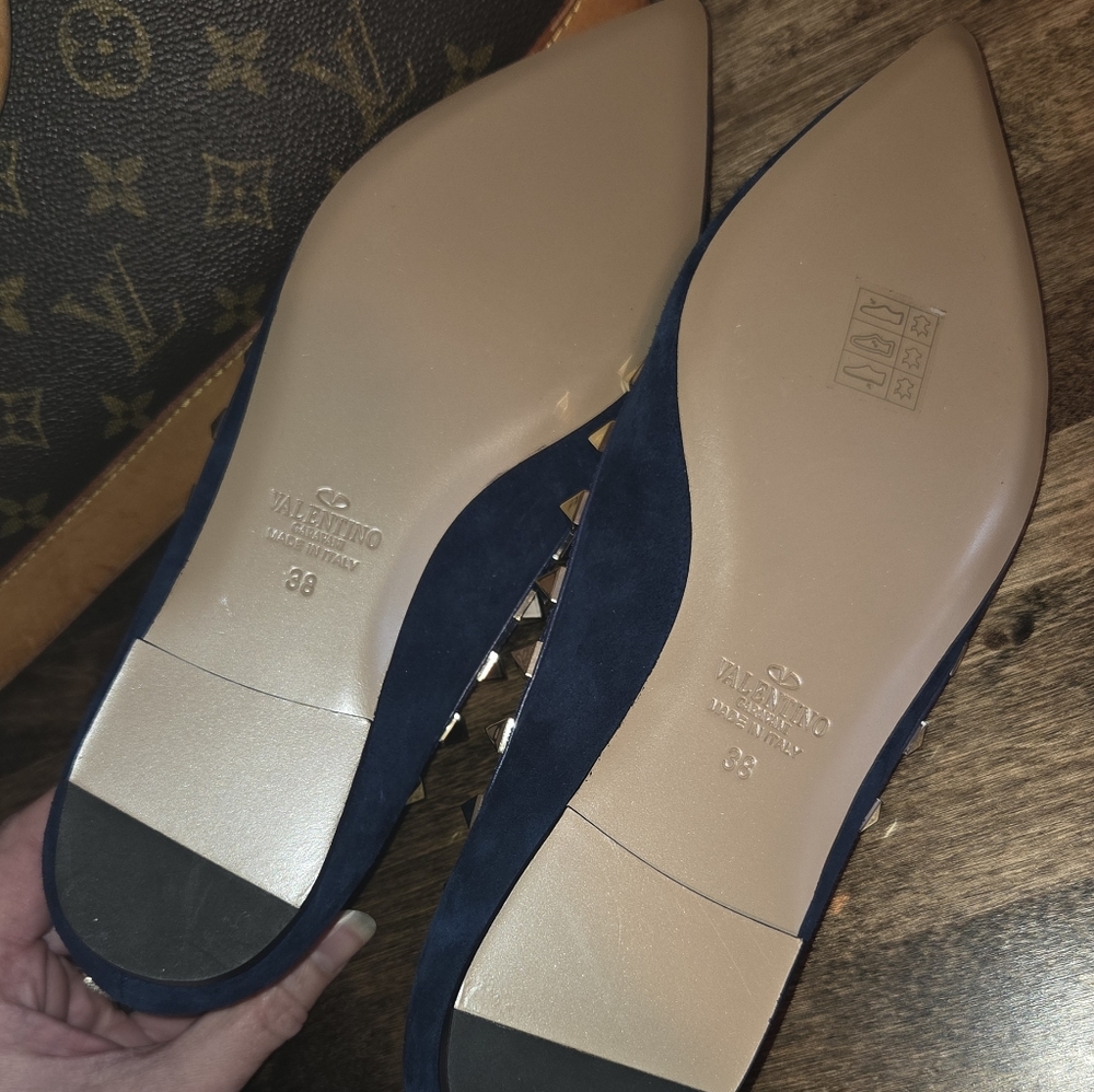 Valentino Navy Suede Rockstud Pointed Toe Flats - Picture 6 of 6